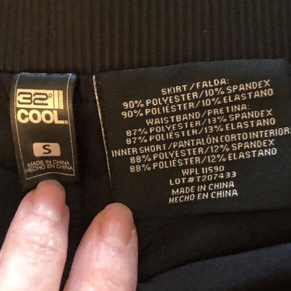 Woman's 32 Degrees Cool Black Skort Skirt Size Small - Picture 3 of 8